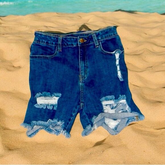 Fashion Nova Shorts Ripped Frayed Denim Baddies Streetwear Edgy Juniors 11 30” - Picture 12 of 16